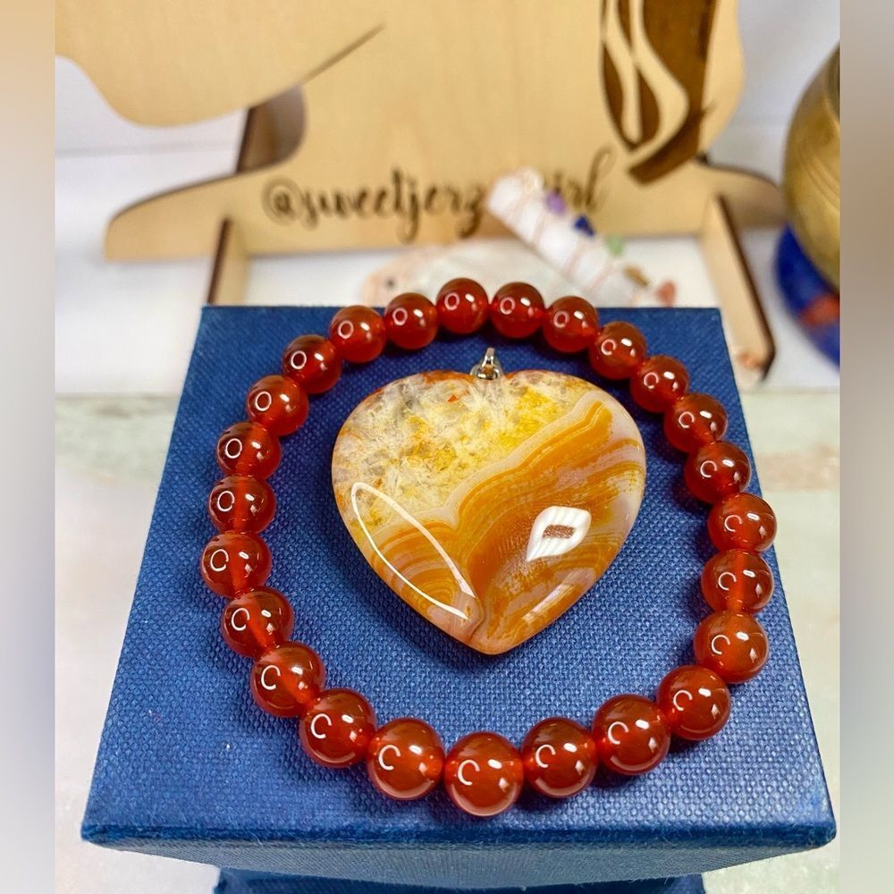 Natural Red Carnelian Agate Carved Heart Pendant & Round Bead Bracelet Set